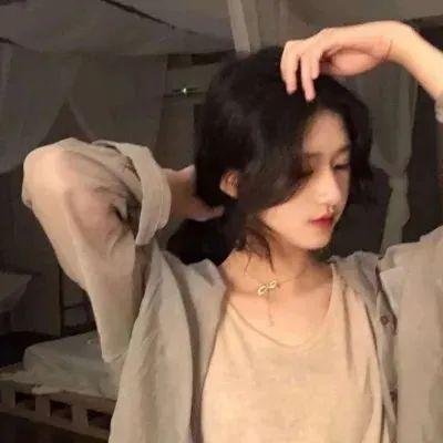此刻姬情